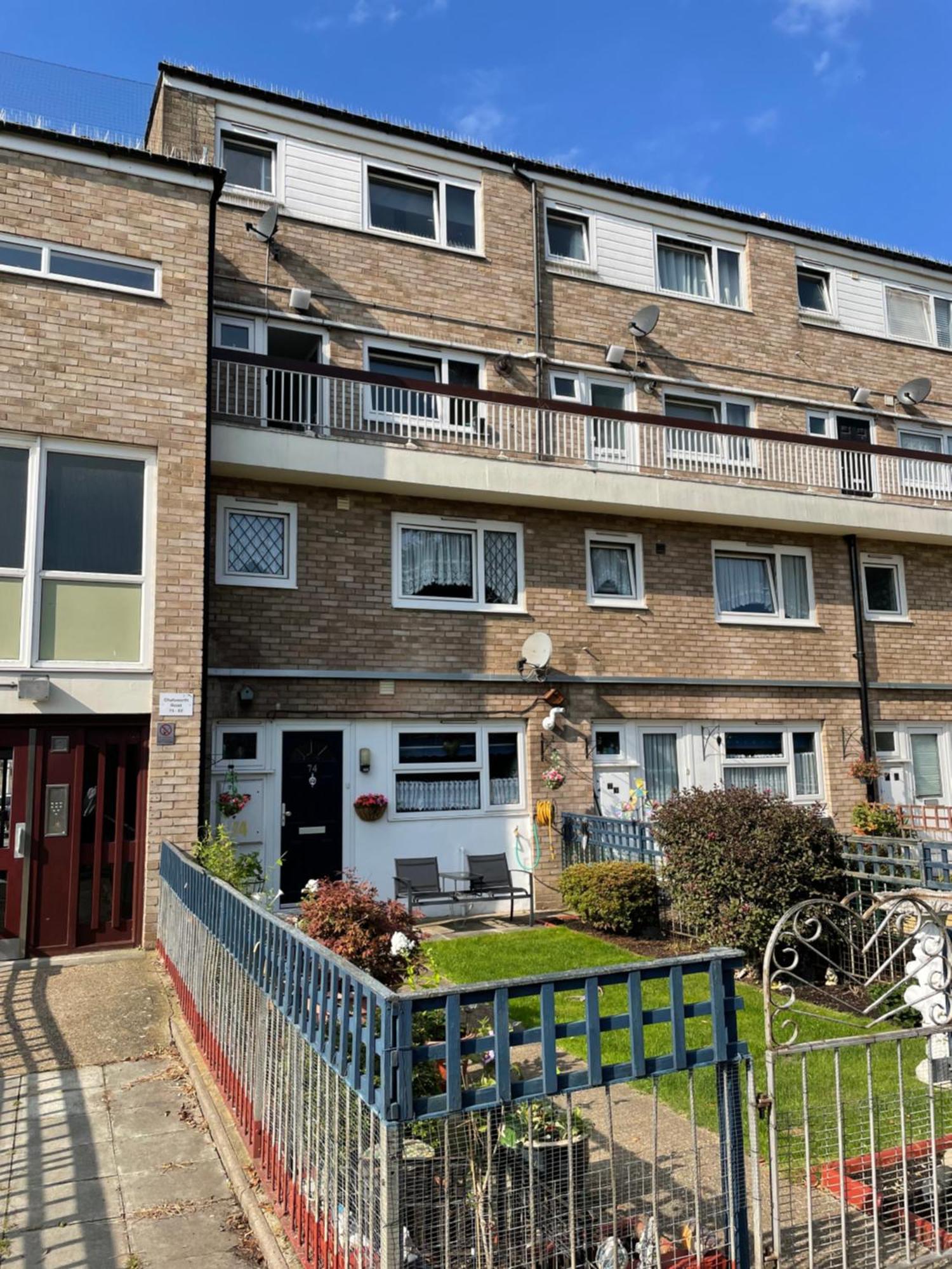 Two Double Bedroom Home In Maryland Londra Dış mekan fotoğraf